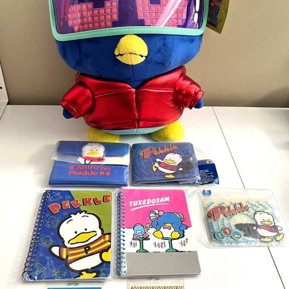VINTAGE Pekkle Wallets and Badt Maru Lot